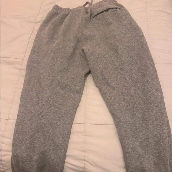 Nike grey Cuffed Sweatpants - Picture 2 of 2